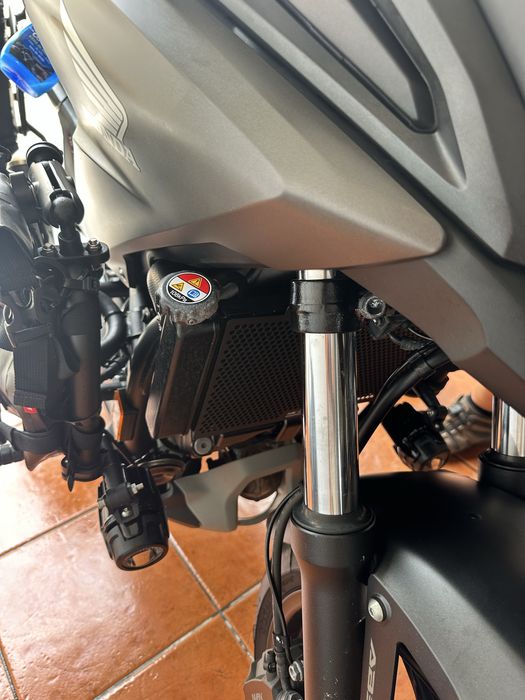 Nc 750 x poucos km