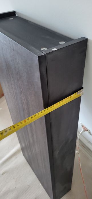 Armário  para casa de banho.