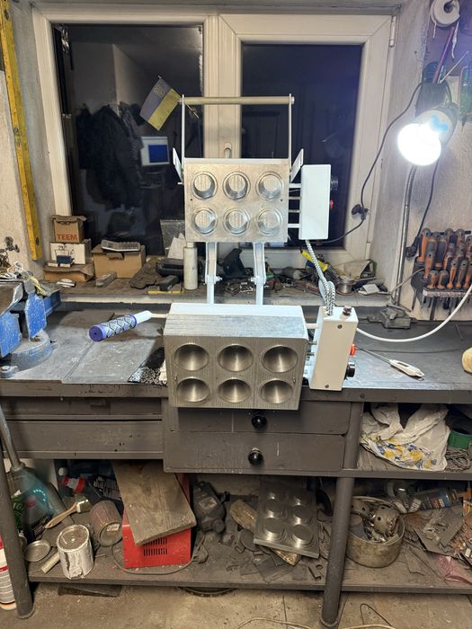 Пічка випікання їстівних стаканів стаканчиків на каву , кондитерські