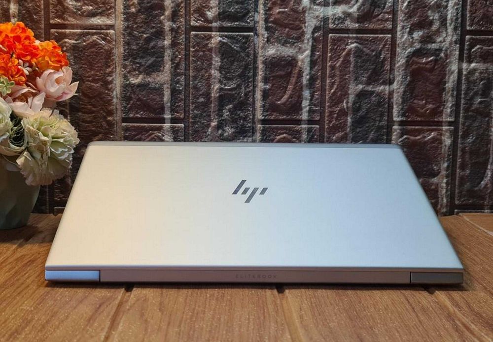 HP Octacore 14" i7/16GB/256Nvme como novo + HP Dock-Station