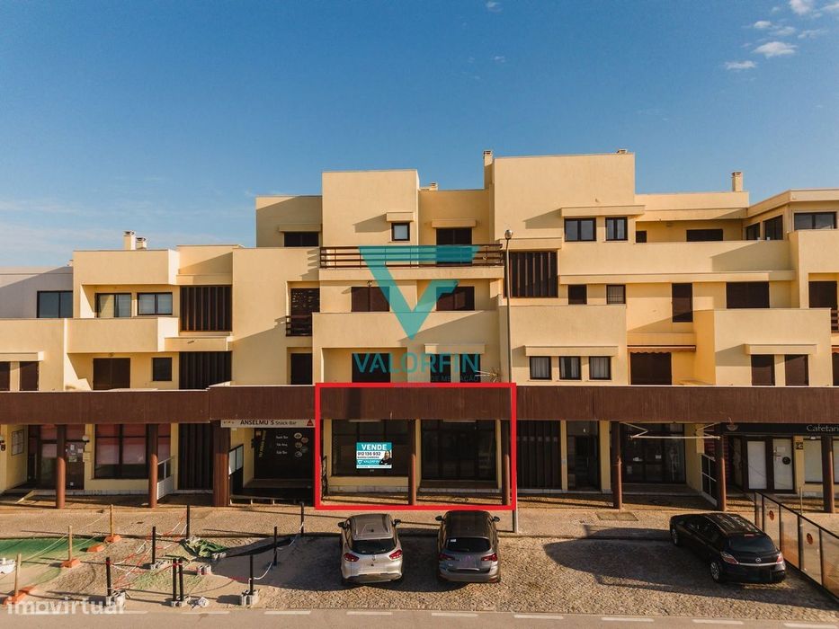 Loja / Estabelecimento Comercial - Vieira (praia) — Vieira de Leiria, Leiria