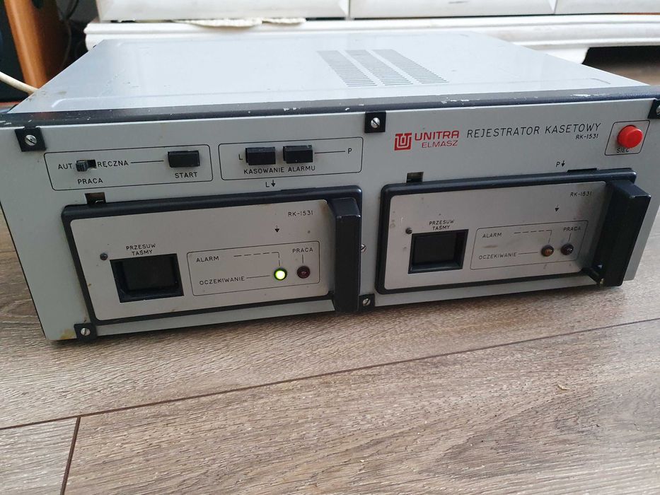 Stary zabytkowy rejestrator kasetowy magnetofon Unitra elmasz RK-1531