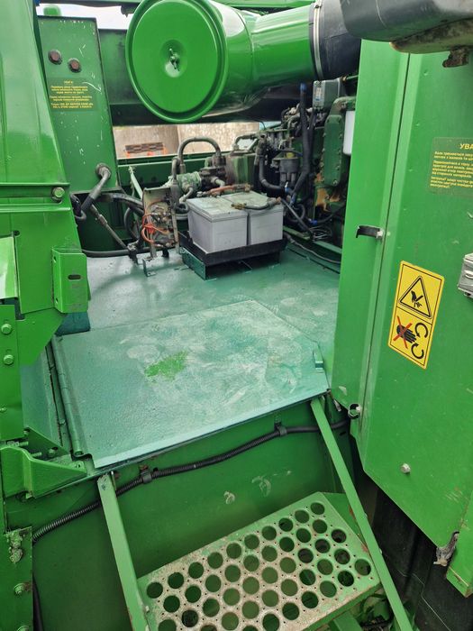 Комбайн зернозбиральний