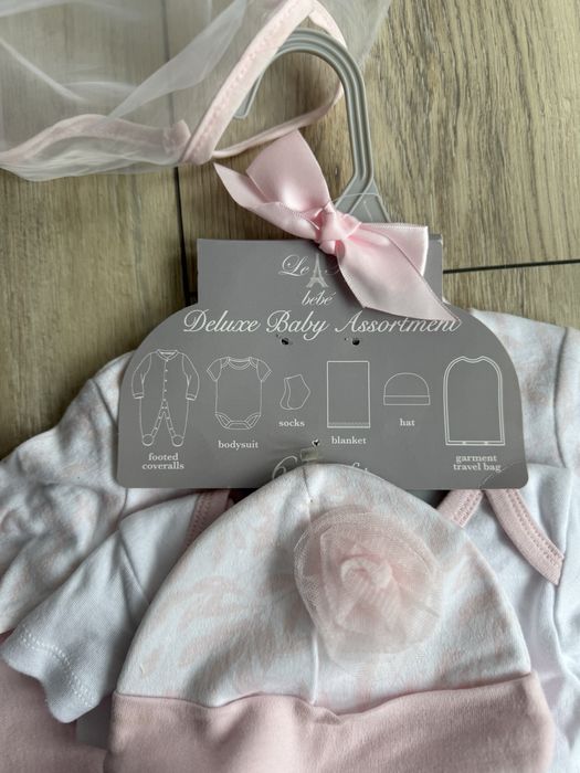 Набір для дівчинки 0-3 місяці le top bebe