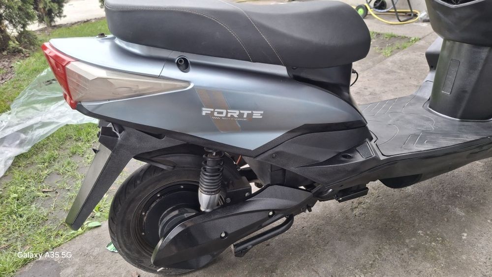 Електроскутер Forte Hawk 2000w