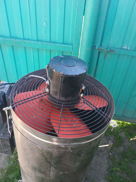 Продам газовий обігрівач для пташника