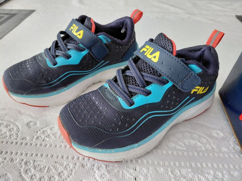 Buty Fila dziecięce roz 28