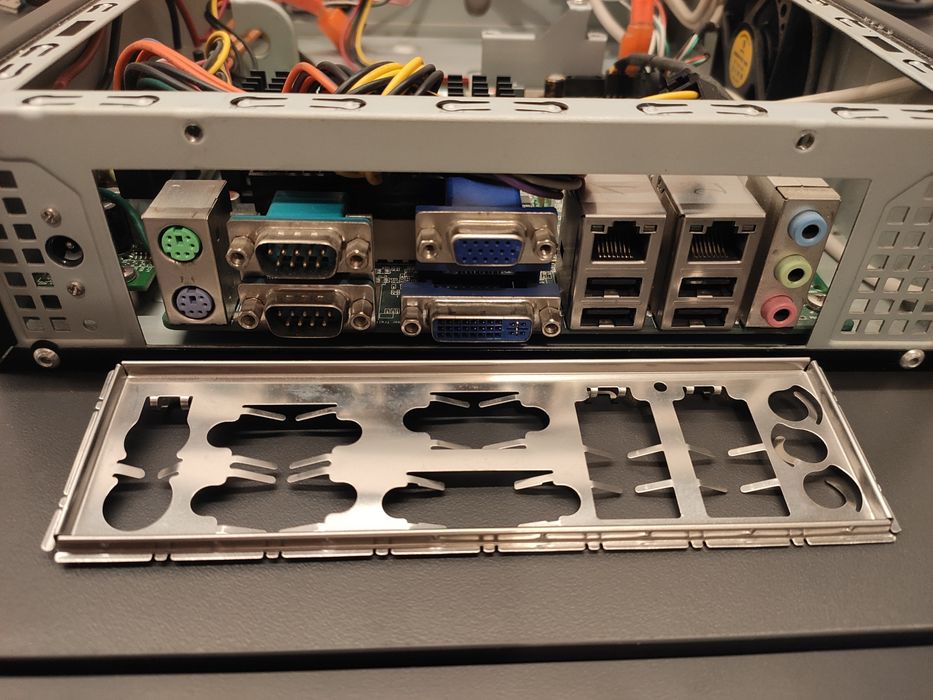 Komputer ITX na Intel D2500CC 2x LAN do pfsense opnsense