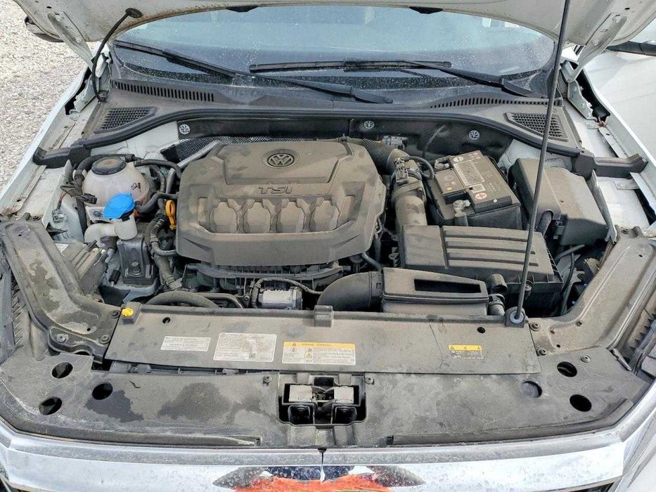 2022 VOLKSWAGEN Passat