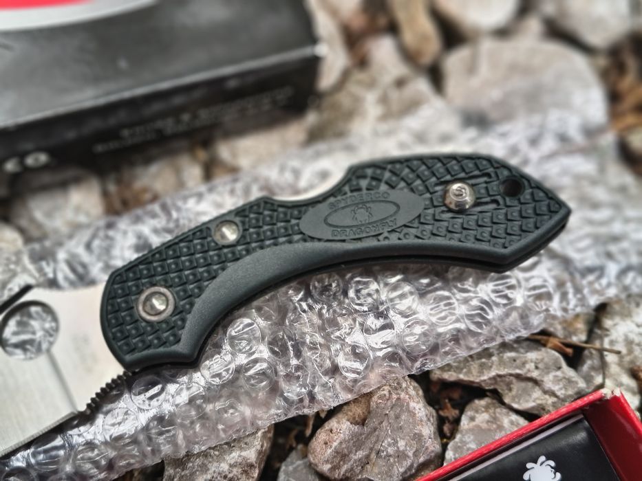 Spyderco Dragonfly ZDP-189 C28PGRE2