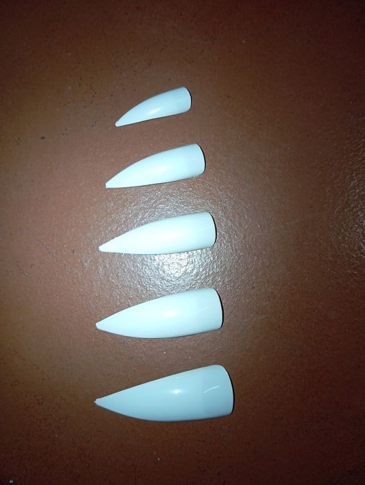 Unhas de plástico