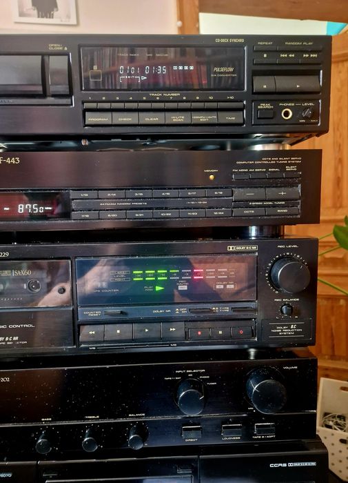 Wieża stereo Pioneer 4 segmenty