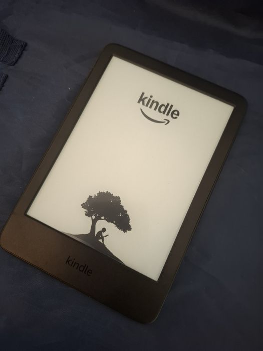 leitor de e-books Amazon Kindle básico de 11.ª geraçã