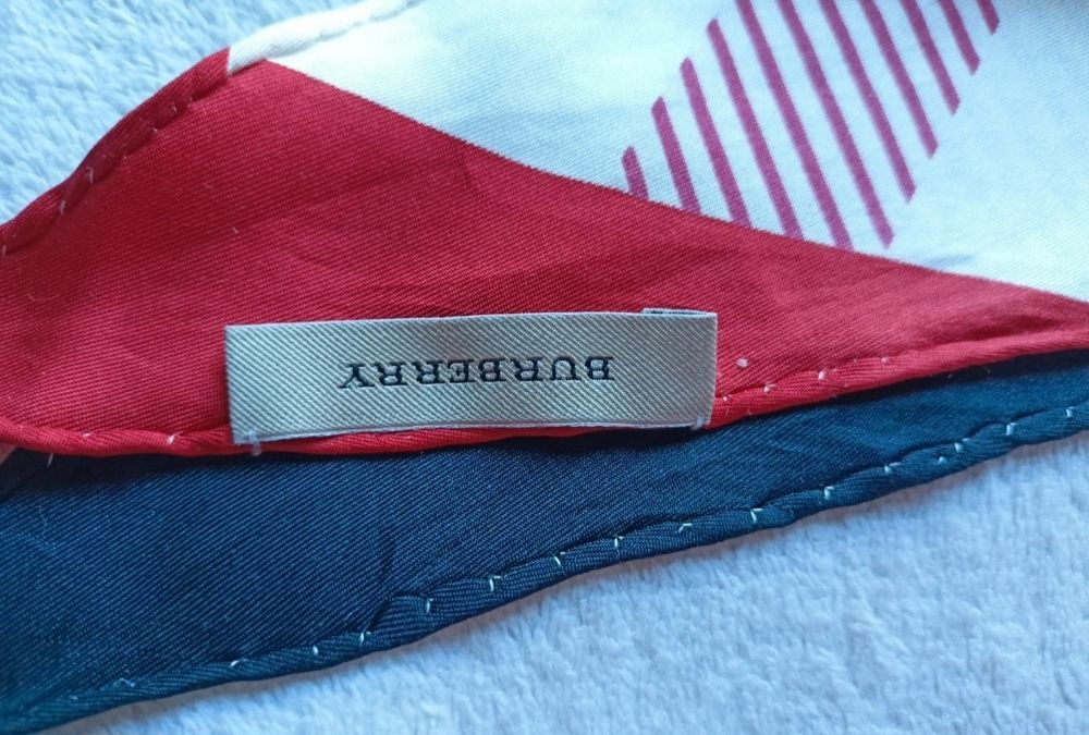 Apaszka jedwab Burberry
