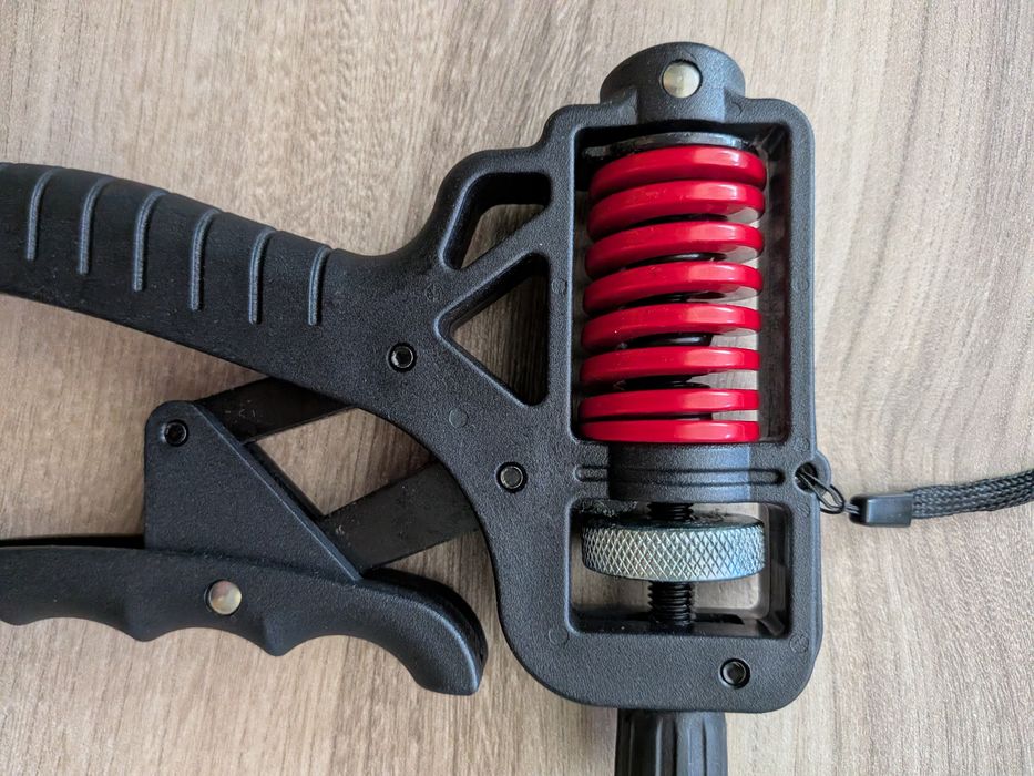 Gripper ściskacz 5-100 kg