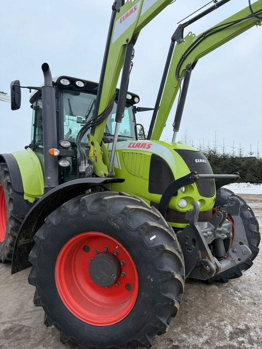 Claas arion 640.