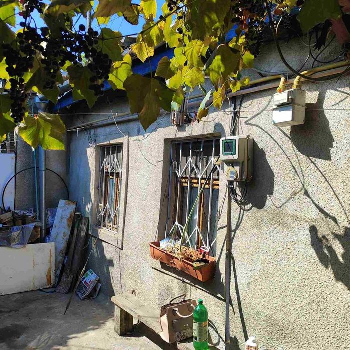 Продаётся часть дома на Слободке с гаражом и АГВ