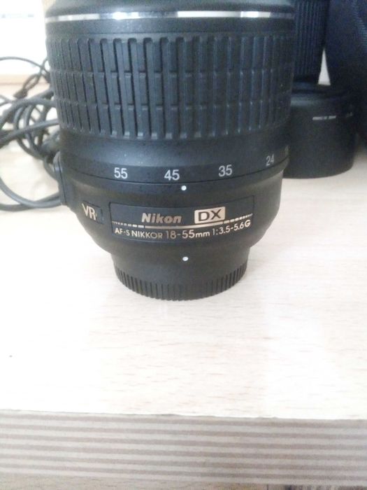 Maquina fotográfica Nikon D 5000
