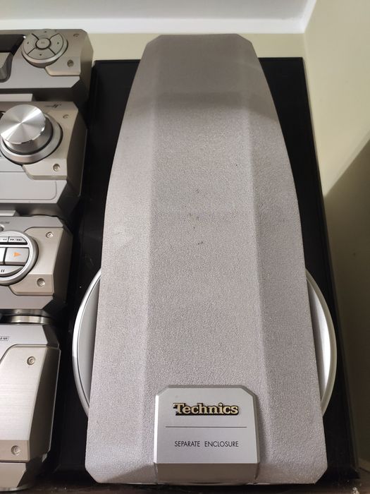 Wieża Technics 4 elementy.