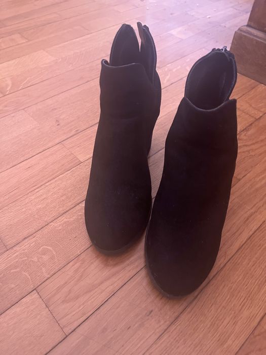 Botas pretas Stradivarious