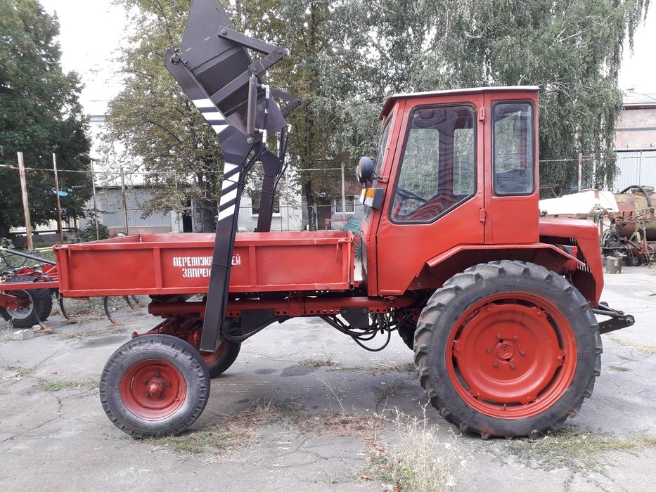 Трактор т16мгУ1.