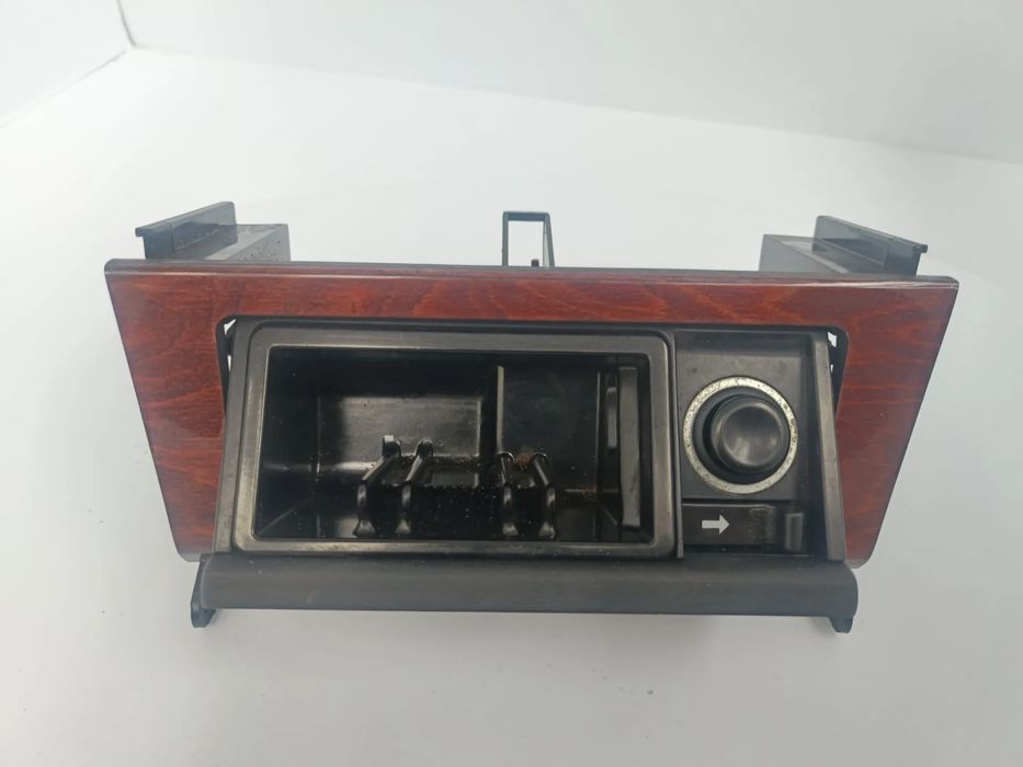 Cinzeiro MERCEDES-BENZ Classe C (W202)