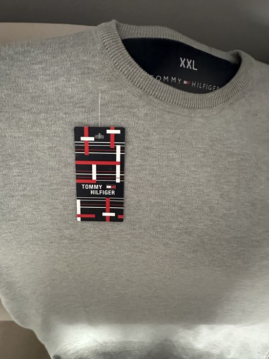 Sprzedam  sweterek męski Toommego