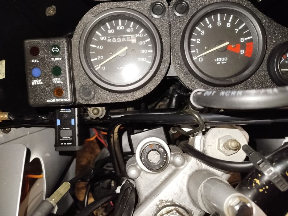 Africa twin 750 rd07