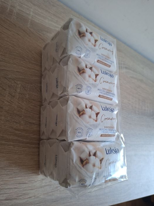 Kremowe mydło w  kostce  luksja  12 sztuk
