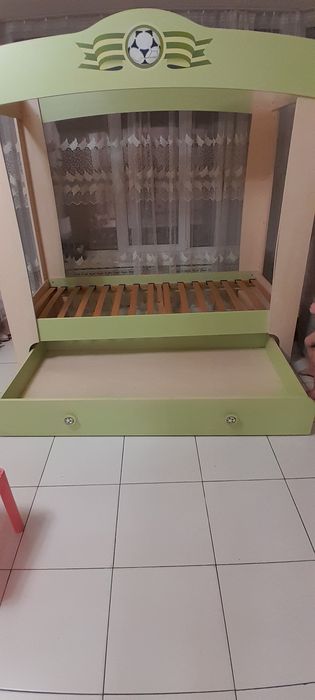 Ліжко з матрасом