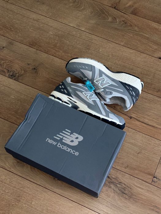 Кросівки New Balance 1906 R