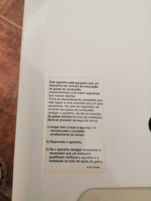 Esquentador em muito bom estado