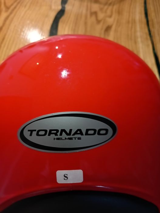 Sprzedam kask nowy