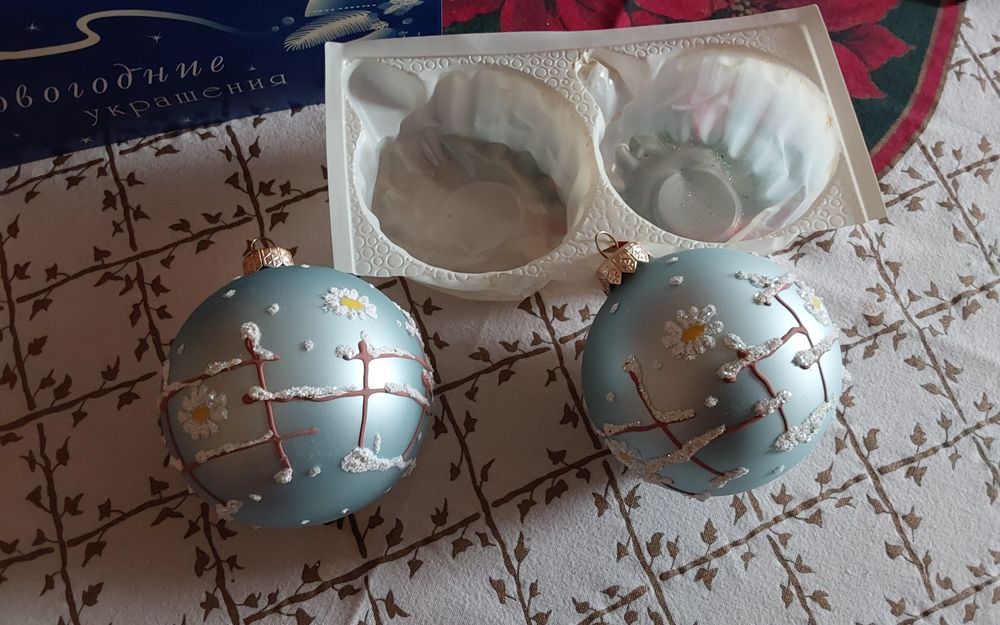 Новогодние украшения шары "Собачка" 2 шт. 100 грн.