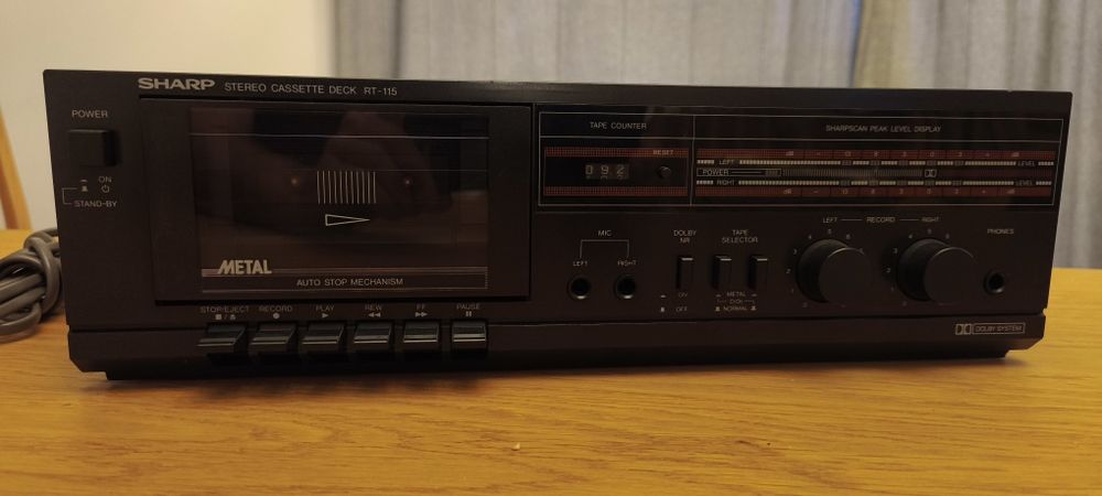 Magnetofon Sharp RT-115