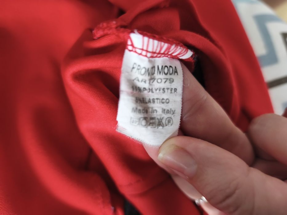 Włoska sukienka mlodziezowa