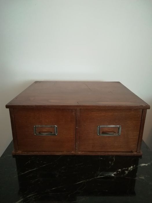 Armário Arquivador em Madeira Vintage