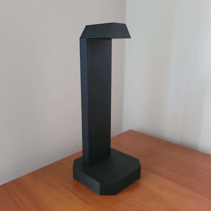 Stojak na słuchawki – druk 3D, czarny PLA matte.