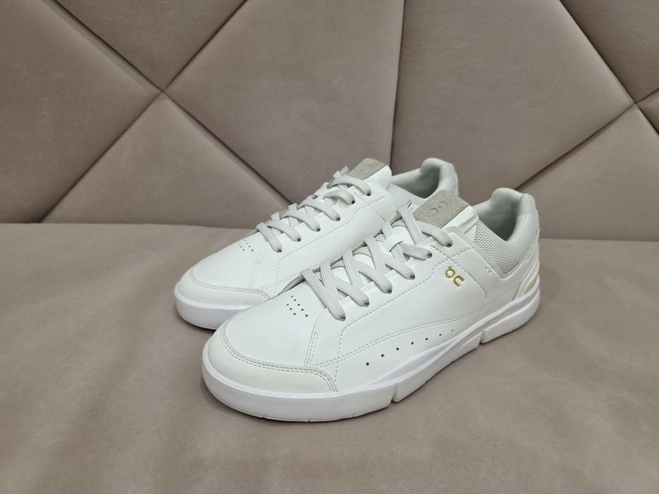 Кросівки Swiss engineering on cloud.