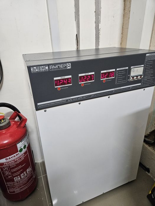 Стабілізатор напруги Елекс Ампер У 12-3/32А v2.0