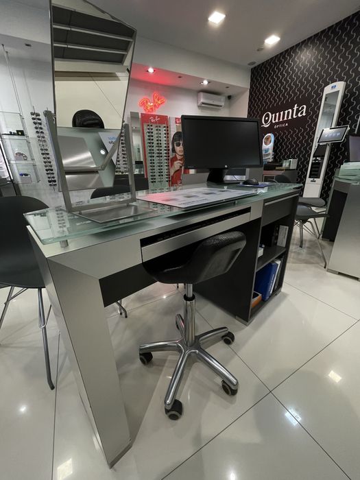 Mobiliário de Óptica para VENDA