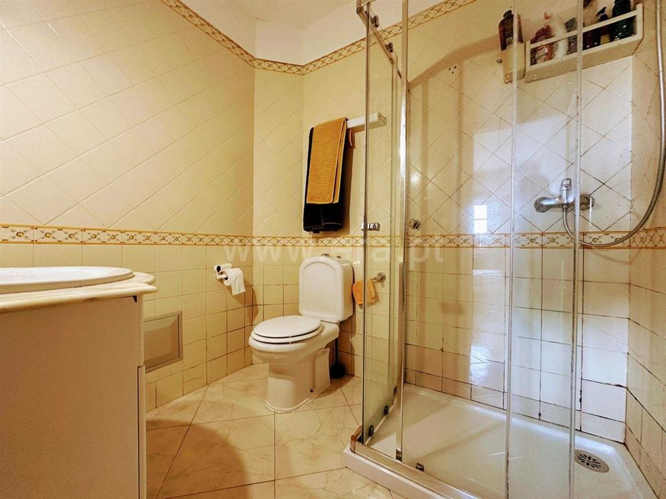 Vendo apartamento usado e renovado  | T2+1, em Loulé
