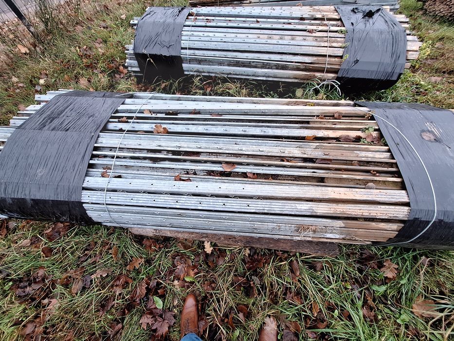 słupki metalowe ocynkowane