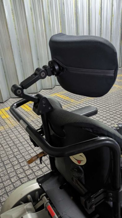Cadeira de Rodas Eléctrica Invacare Storm 4 X-plore – Elevatória e Reclinável