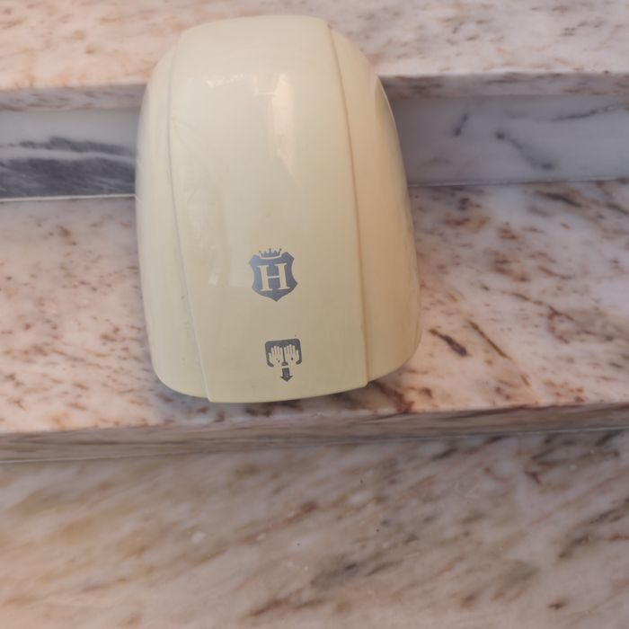 Secador de mãos para parede