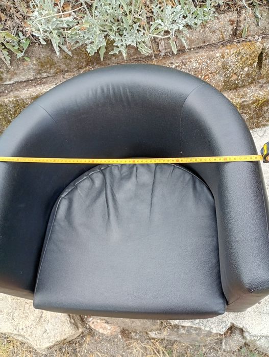 Sofá pequeno do IKEA