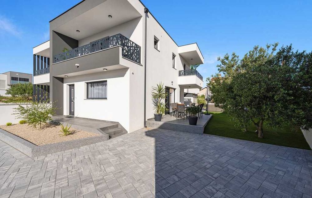 Wakacje 2026, Chorwacja, Vodice, dom z jacuzzi dla 7 osób