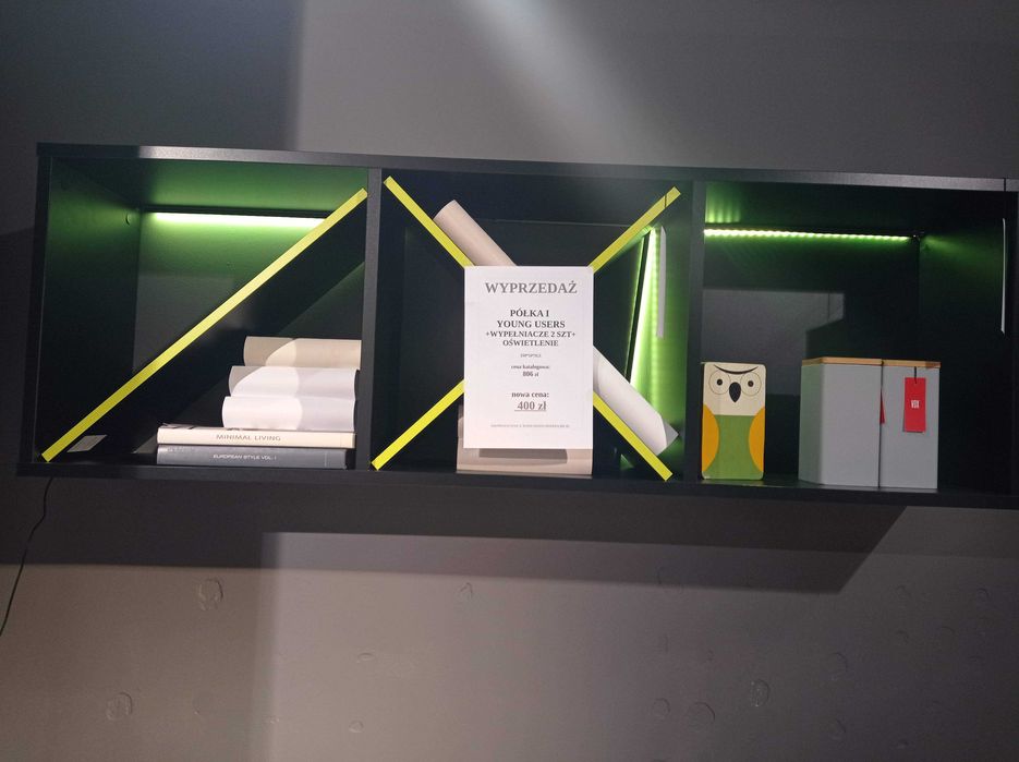 Półka VOX  Young Users