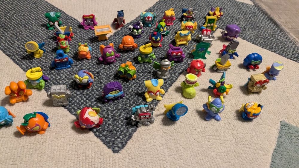Zings figurki 49 sztuk