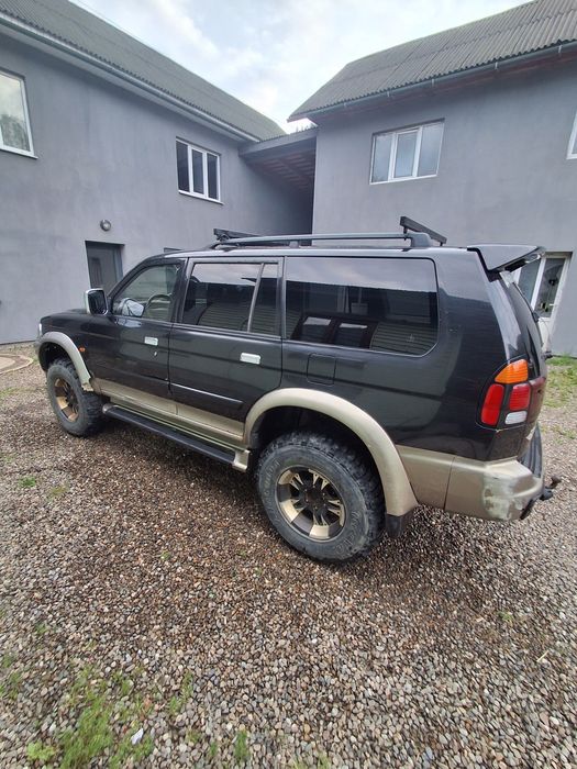 Продам Pajero Sport.